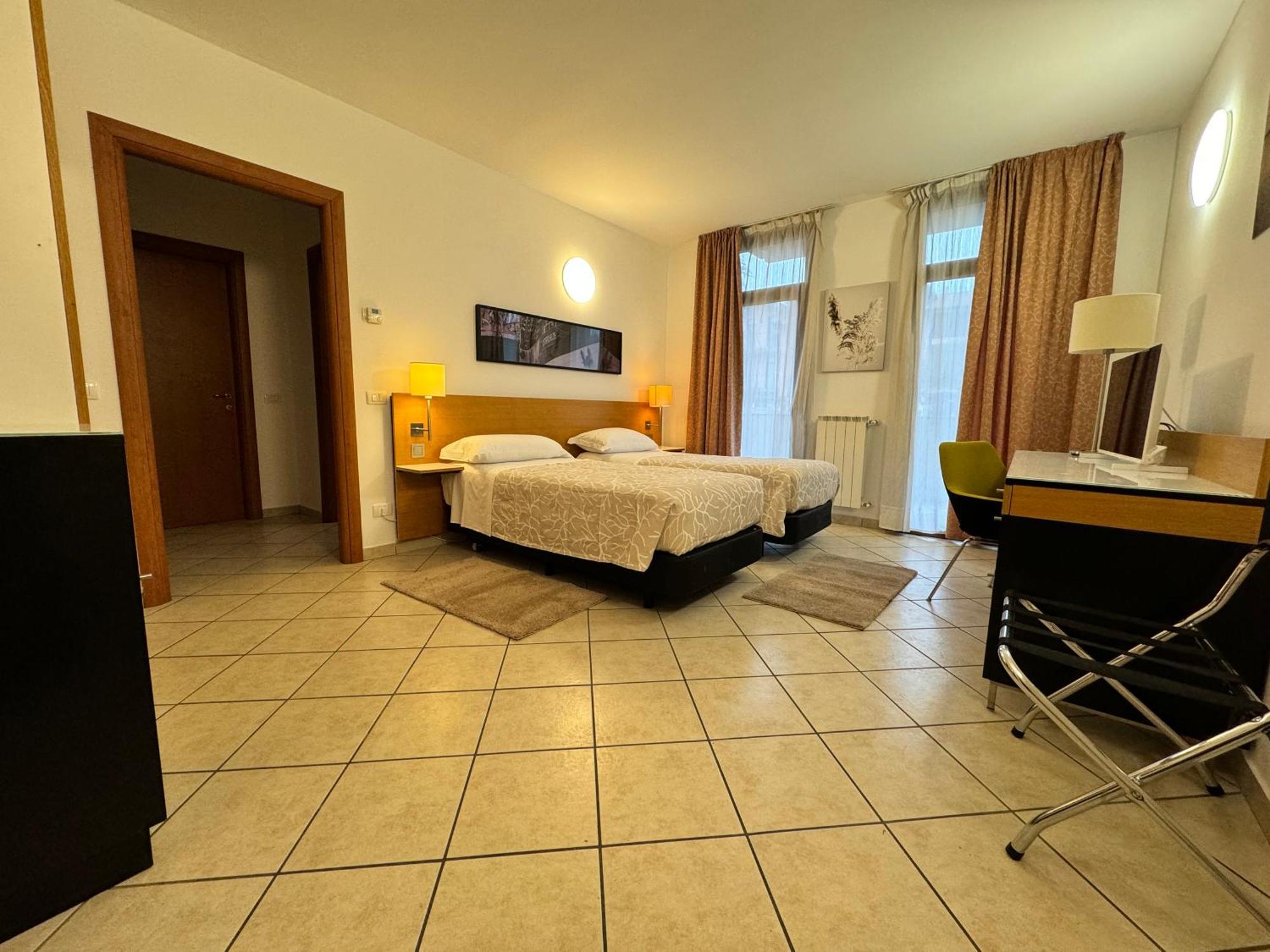 Residence Malpensa Σόμα Λομπάρντο Εξωτερικό φωτογραφία